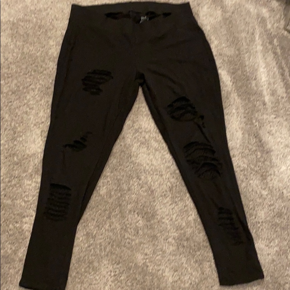 Black distressed Torrid leggings size 2